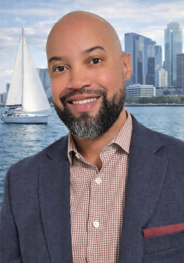 Hero headshot Picture of CEO of CSG financial